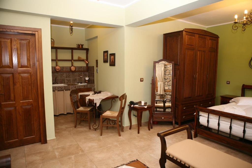 Roes Suites Káto Loutrákion Cameră foto